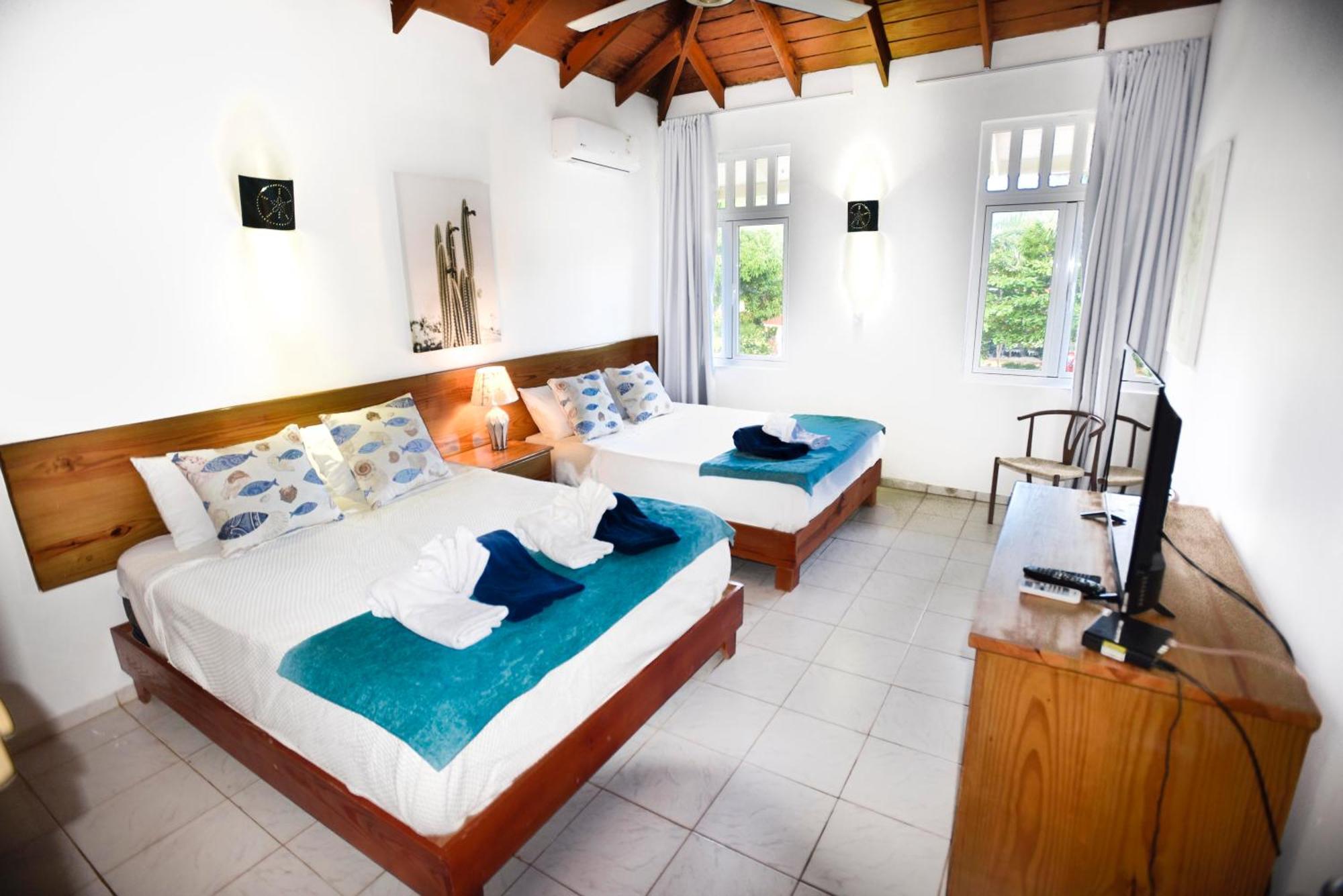 El Pelicano Apart-Hotel Лас-Галерас Экстерьер фото